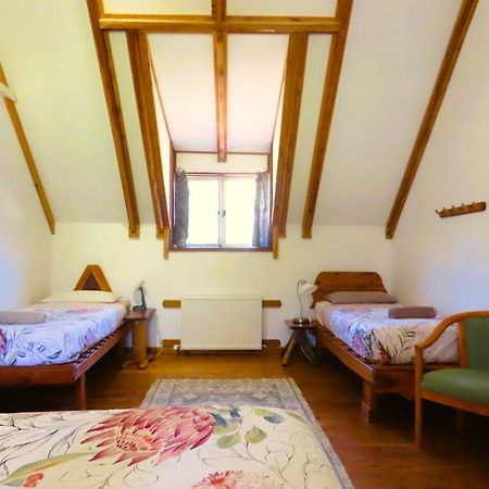 Pilliga Pottery Creative Farmstay Кунабарабран Екстериор снимка