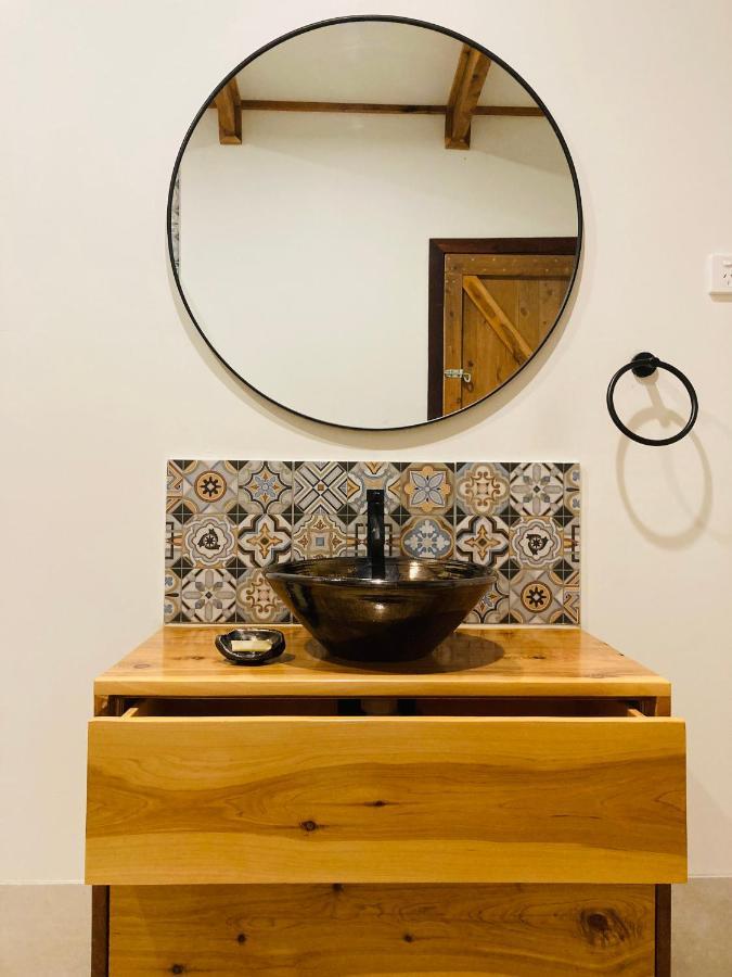 Pilliga Pottery Creative Farmstay Кунабарабран Екстериор снимка