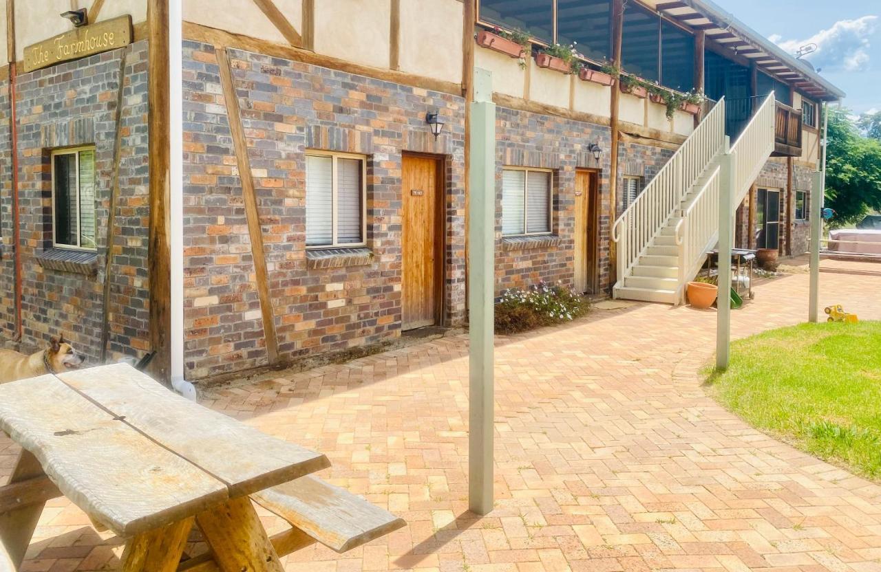 Pilliga Pottery Creative Farmstay Кунабарабран Екстериор снимка