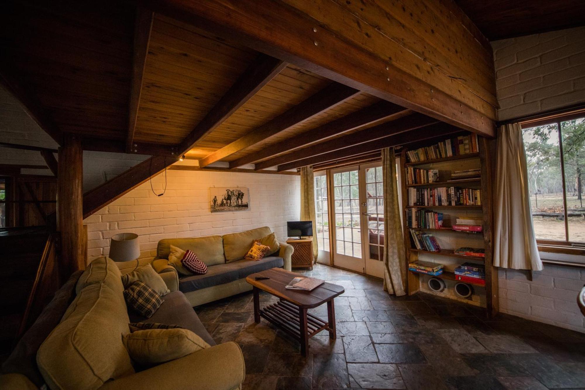 Pilliga Pottery Creative Farmstay Кунабарабран Екстериор снимка