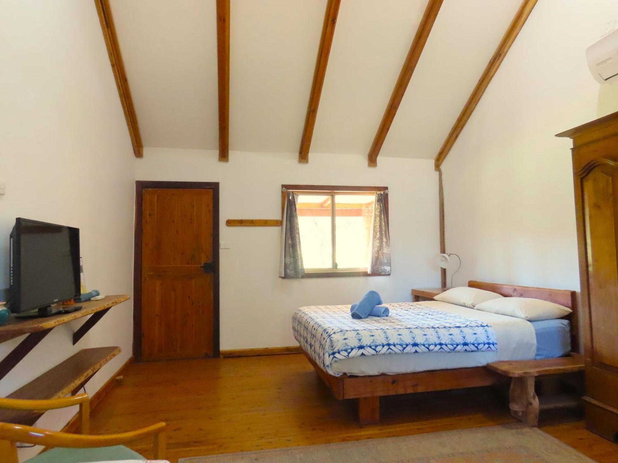 Pilliga Pottery Creative Farmstay Кунабарабран Екстериор снимка