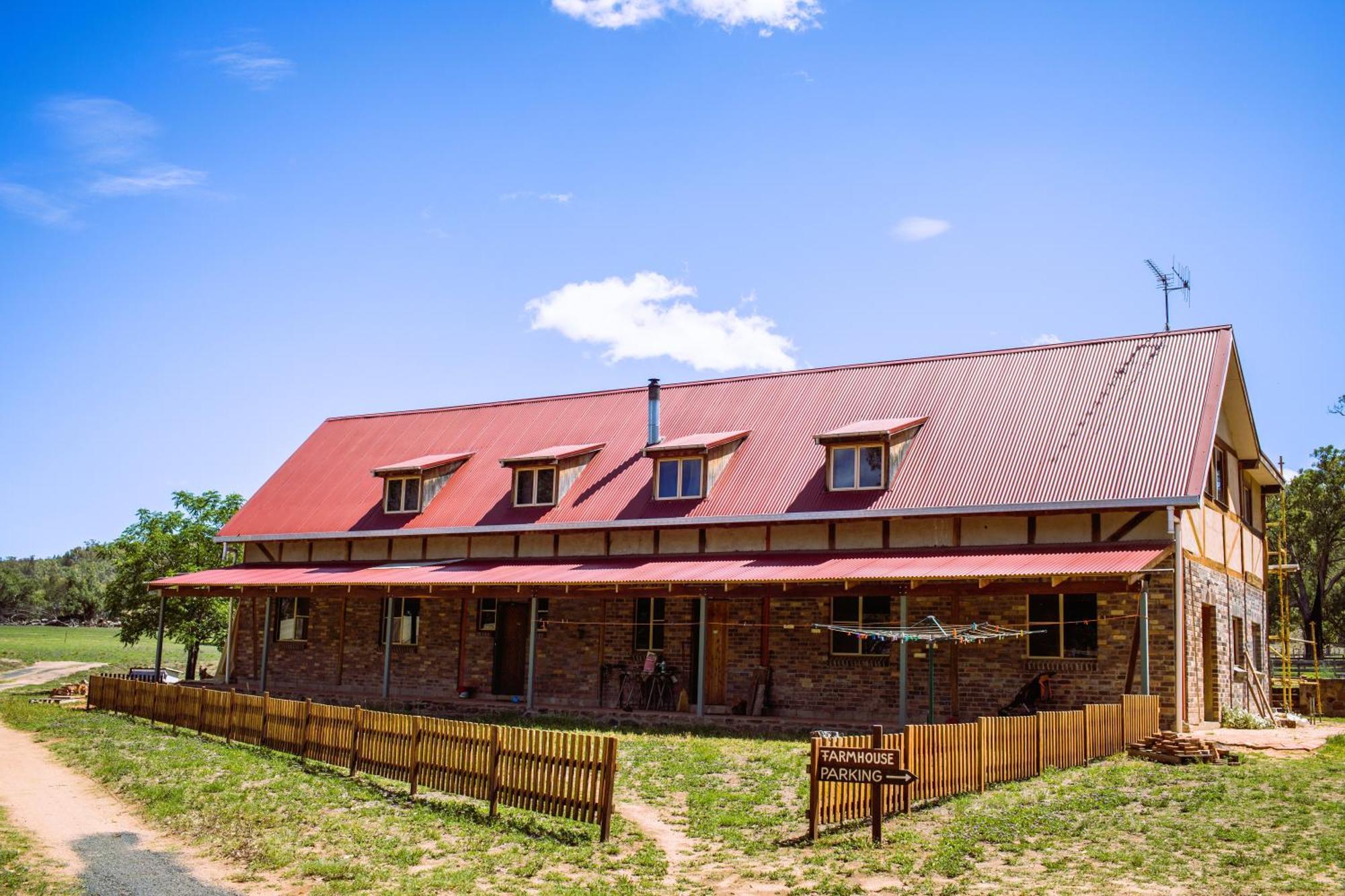 Pilliga Pottery Creative Farmstay Кунабарабран Екстериор снимка